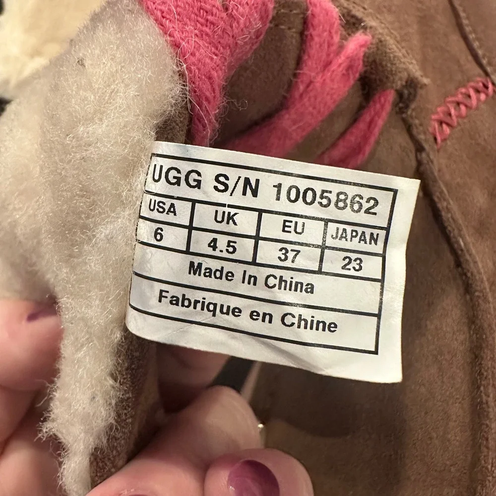 I Heart UGG heart ugg